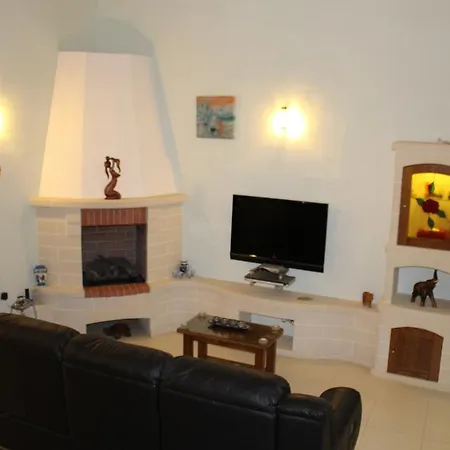 South Village Townhouse Zabbar Exterior photo